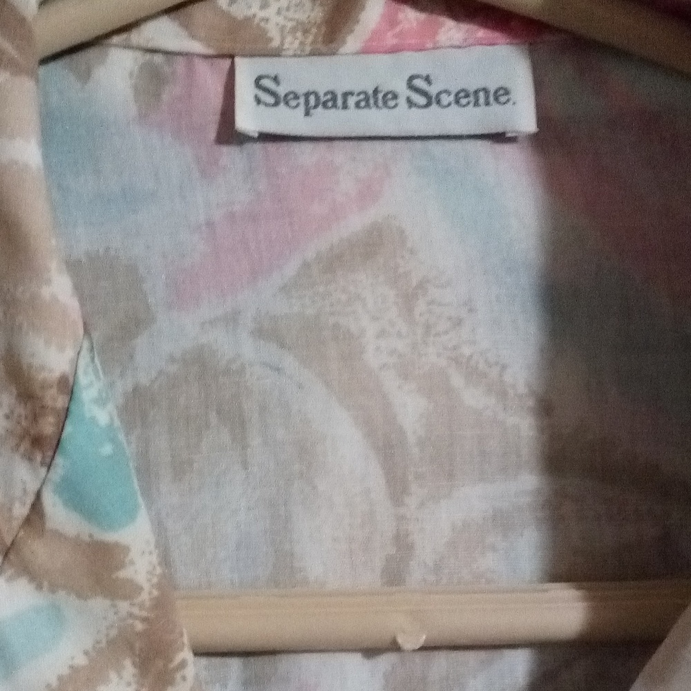 Button down blouse - Picture 2 of 2